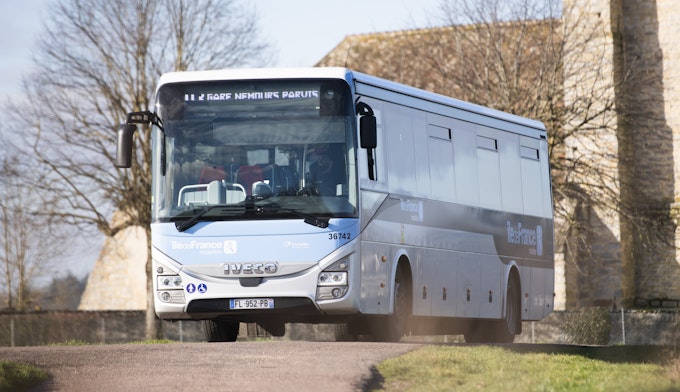 Autobus da Transdev Vallée du Loing per Ile de France Mobilités