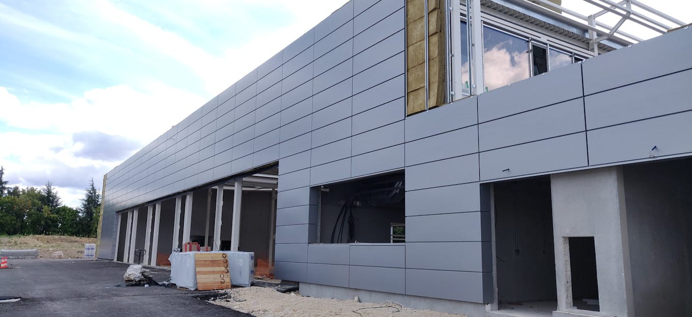 Les travaux de construction du futur COB