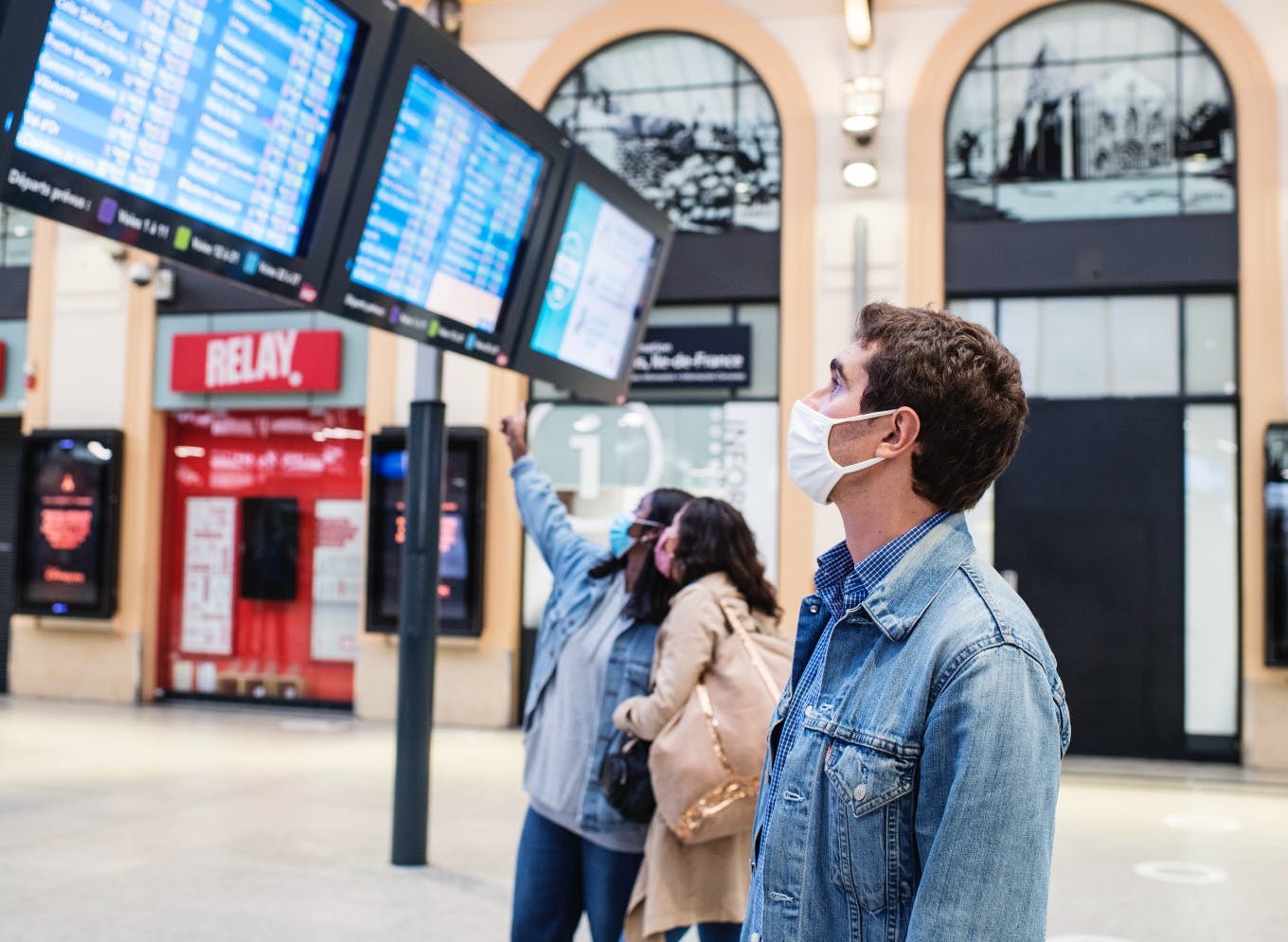 Information voyageurs - Gare Saint-Lazare © William BEAUCARDET - Île-de-France Mobilités