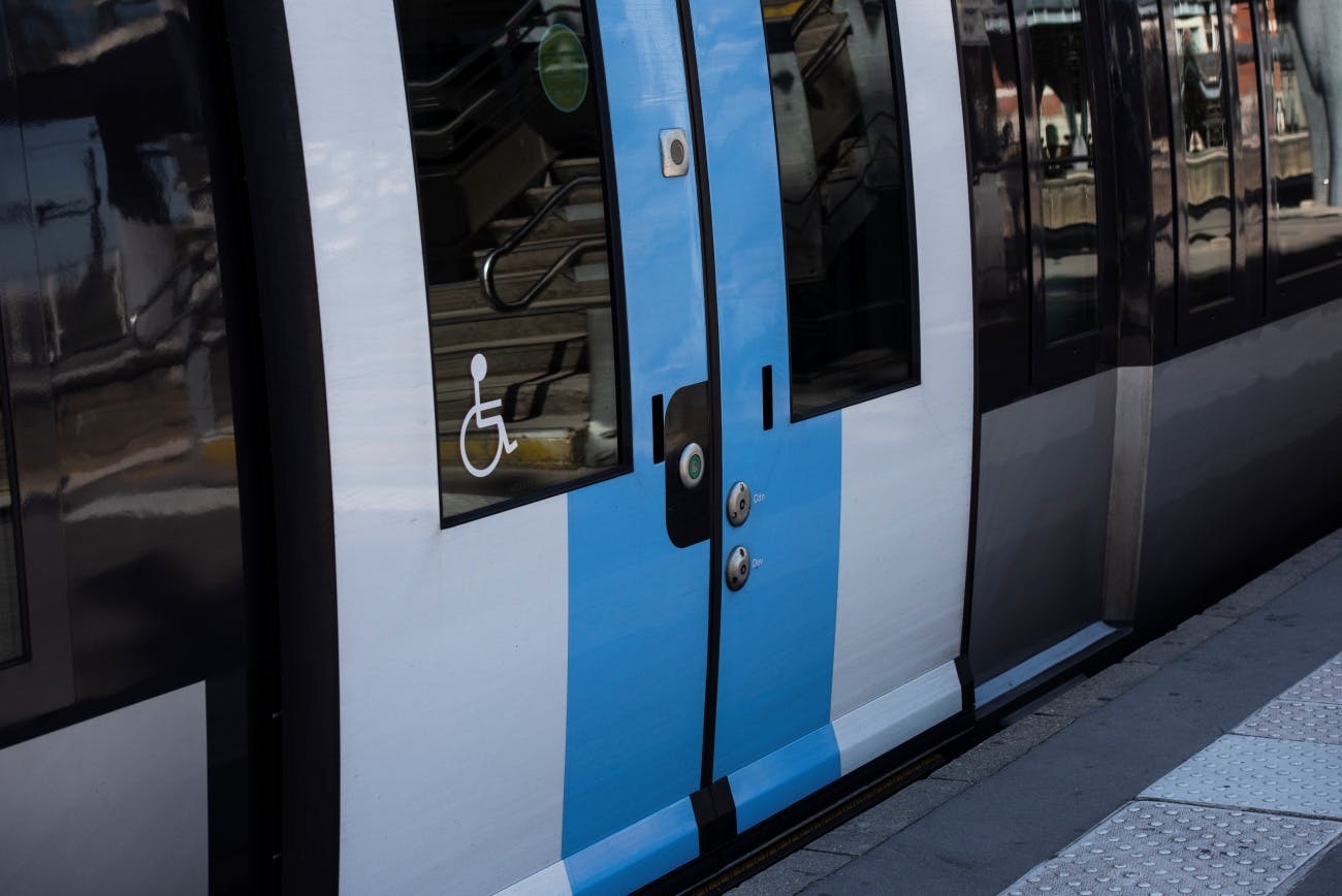 Matériel roulant en gare de Saint-Cloud dans les Hauts-de-Seine