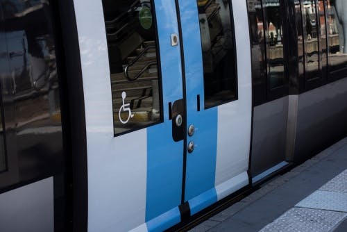 © Cyril BADET - Ile-de-France Mobilités - Matériel roulant en gare de Saint-Cloud dans les Hauts-de-Seine