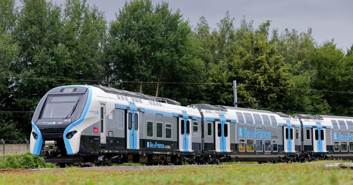 Un train, une histoire : le RER NG