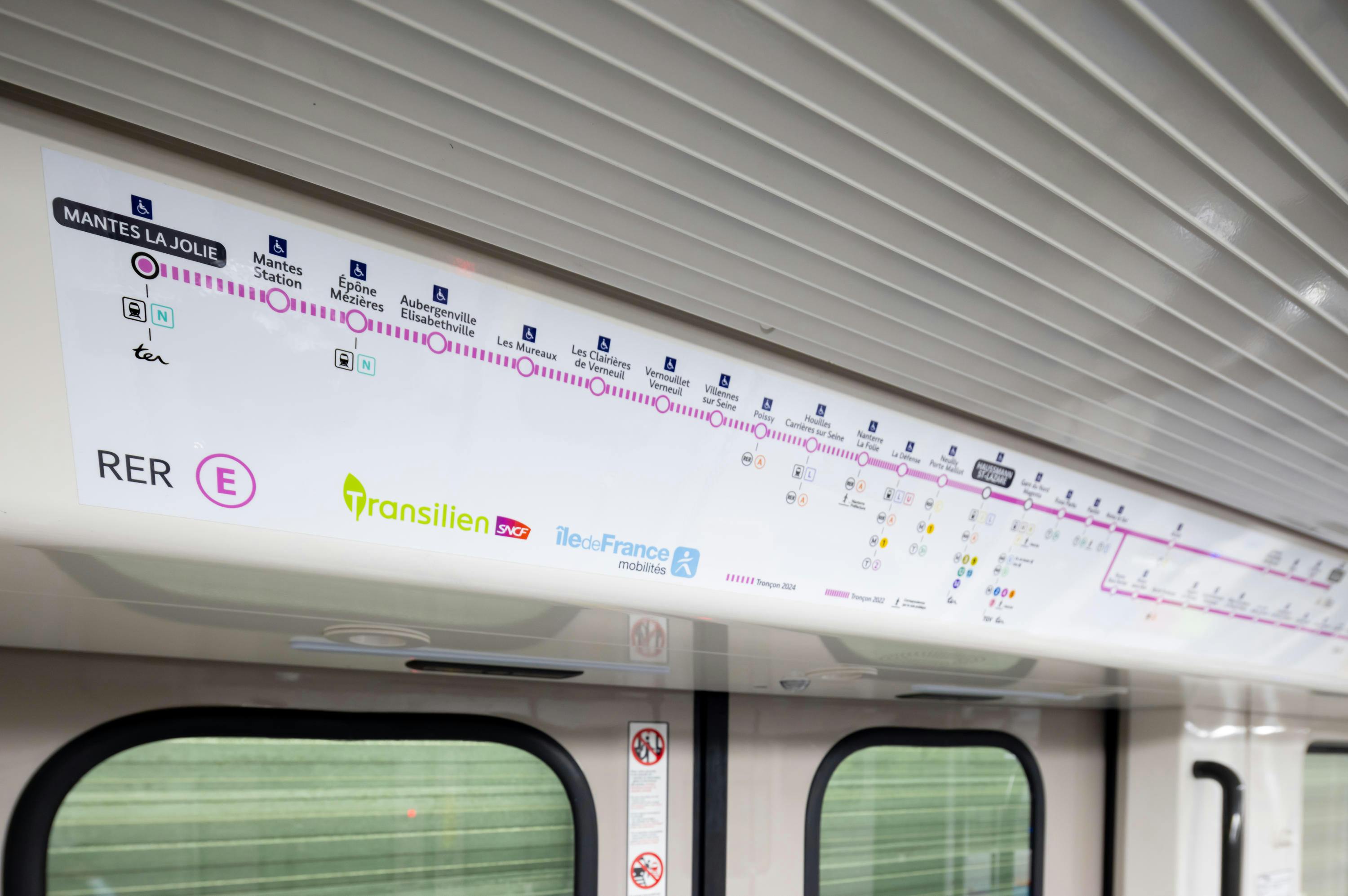 Un train, une histoire : le RER NG | Île-de-France Mobilités