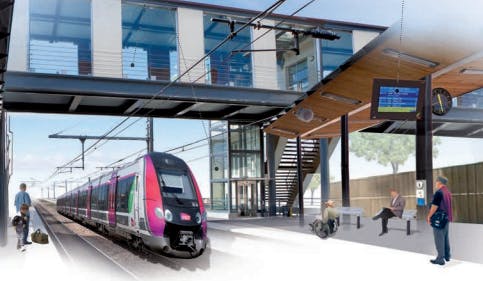 Voyageurs en attente de RER en gare