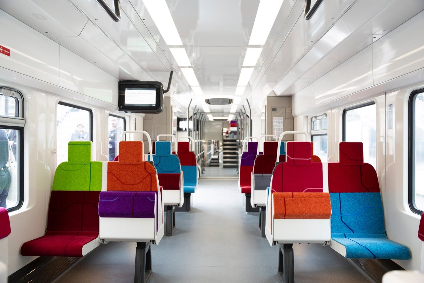 À l'intérieur d'une rame de RER NG sur la ligne RER E @Malek Benaïssa