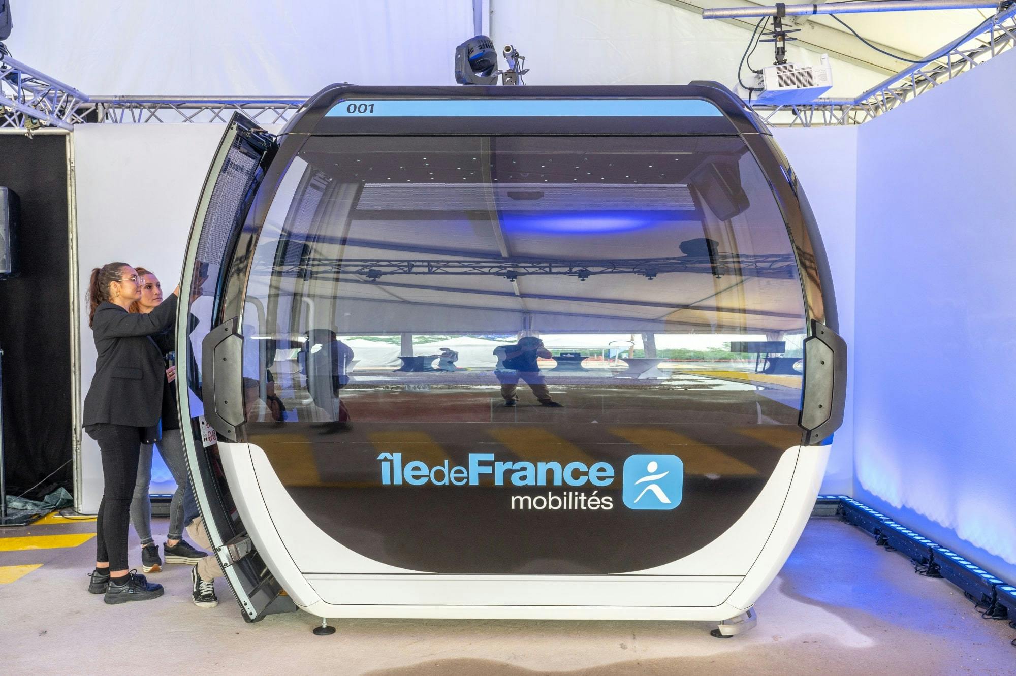 Prototype de cabine du câble C1