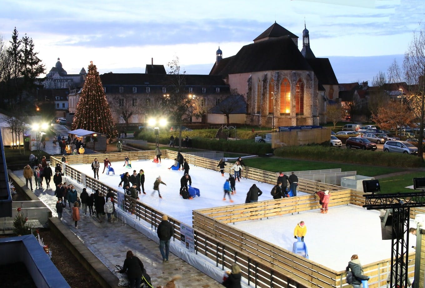 La pista de hielo navideña en Provins