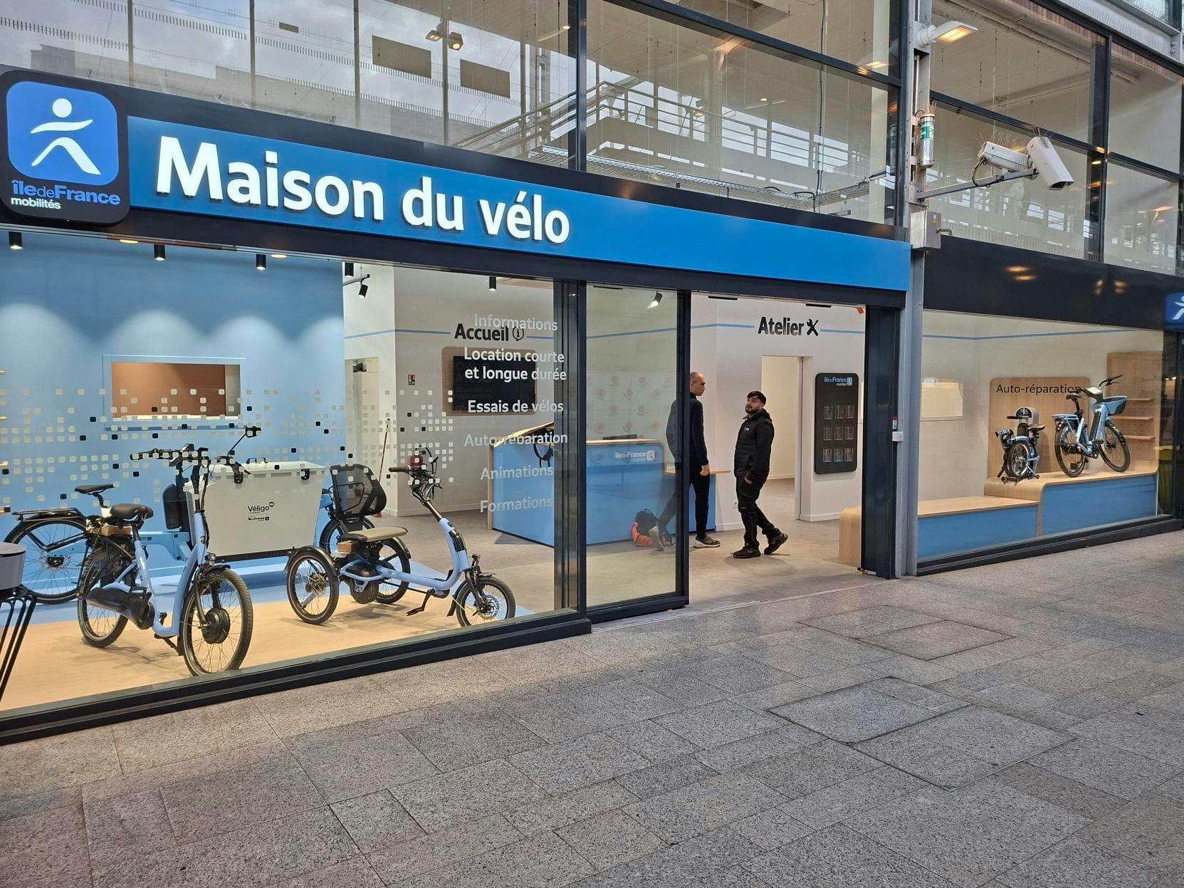 Panoramafoto eines Fahrradhauses