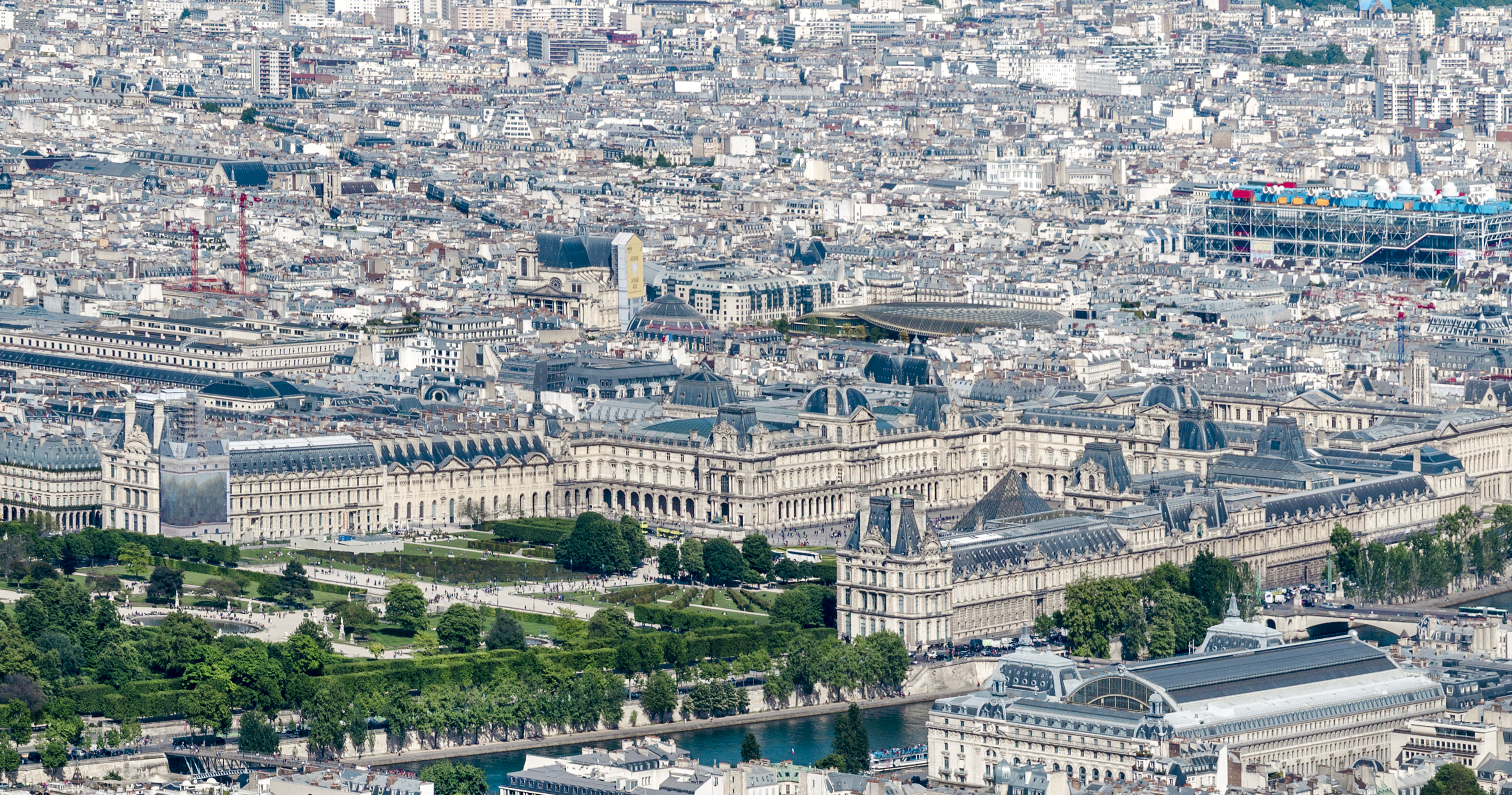 The Louvre Museum seen from the sky © zefart