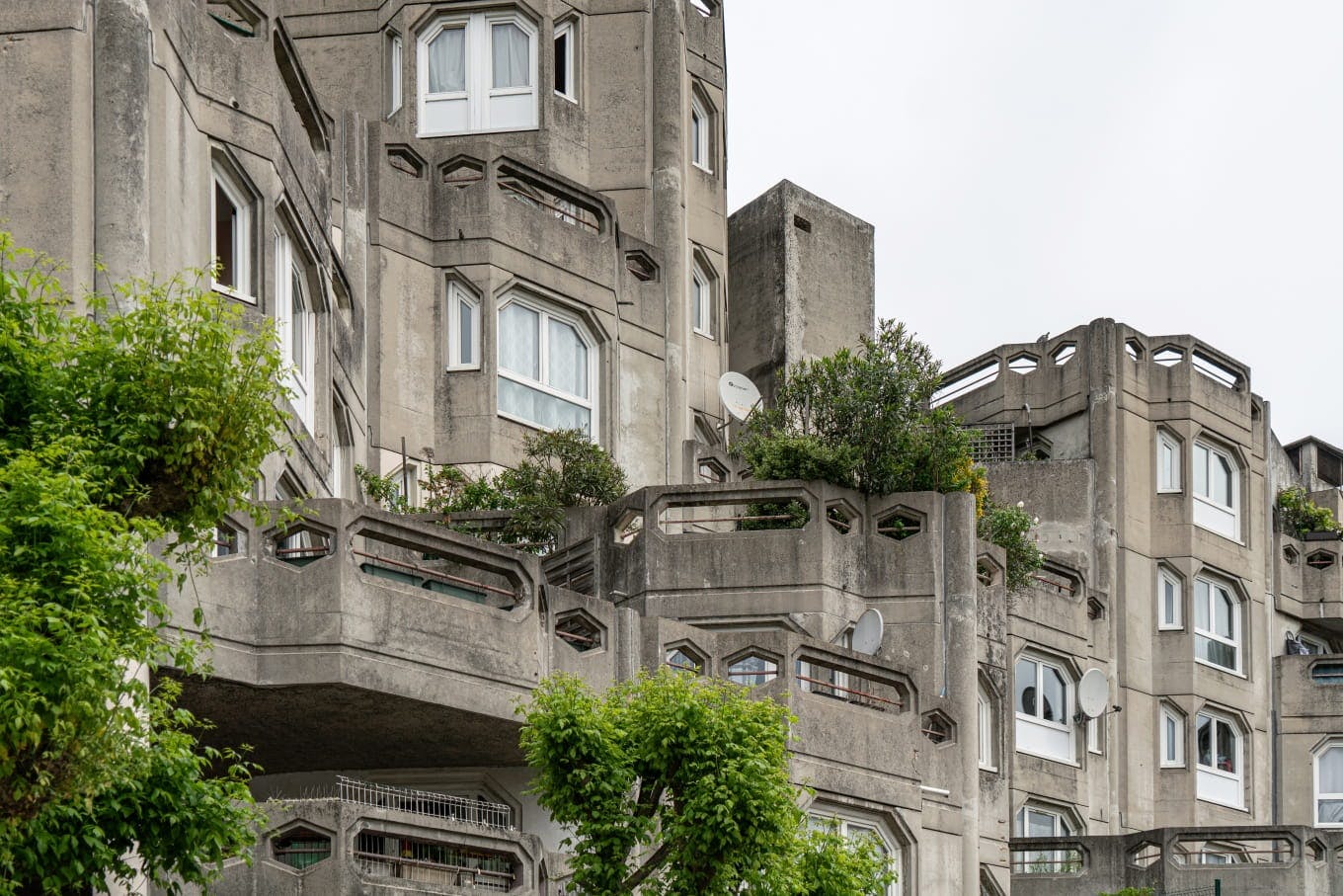 La façade des bâtiments du quartier de la Maladrerie à Aubervilliers