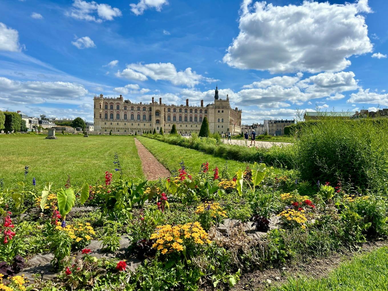 Le Château de Saint-Germain-en-Laye depuis le parc