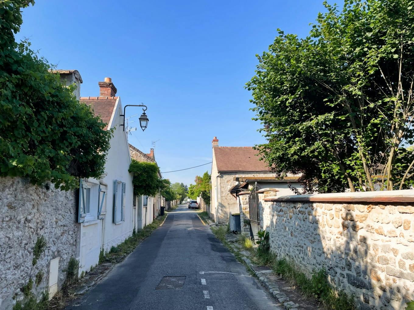 Traversée de la ville de Seine-Port 