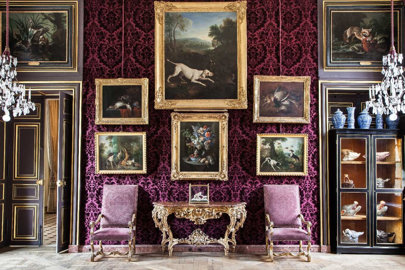 Der Salon de Compagnie des Museums für Jagd und Natur und seine schönen Gemälde