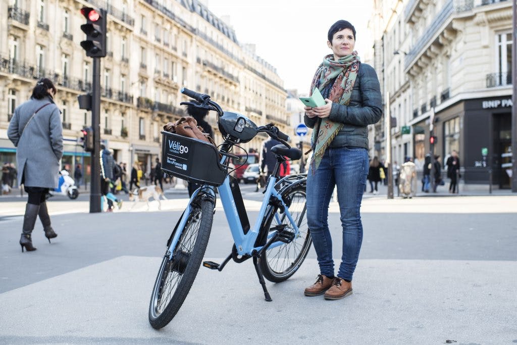 使用véligo租賃，與電動自行車一起移動到france