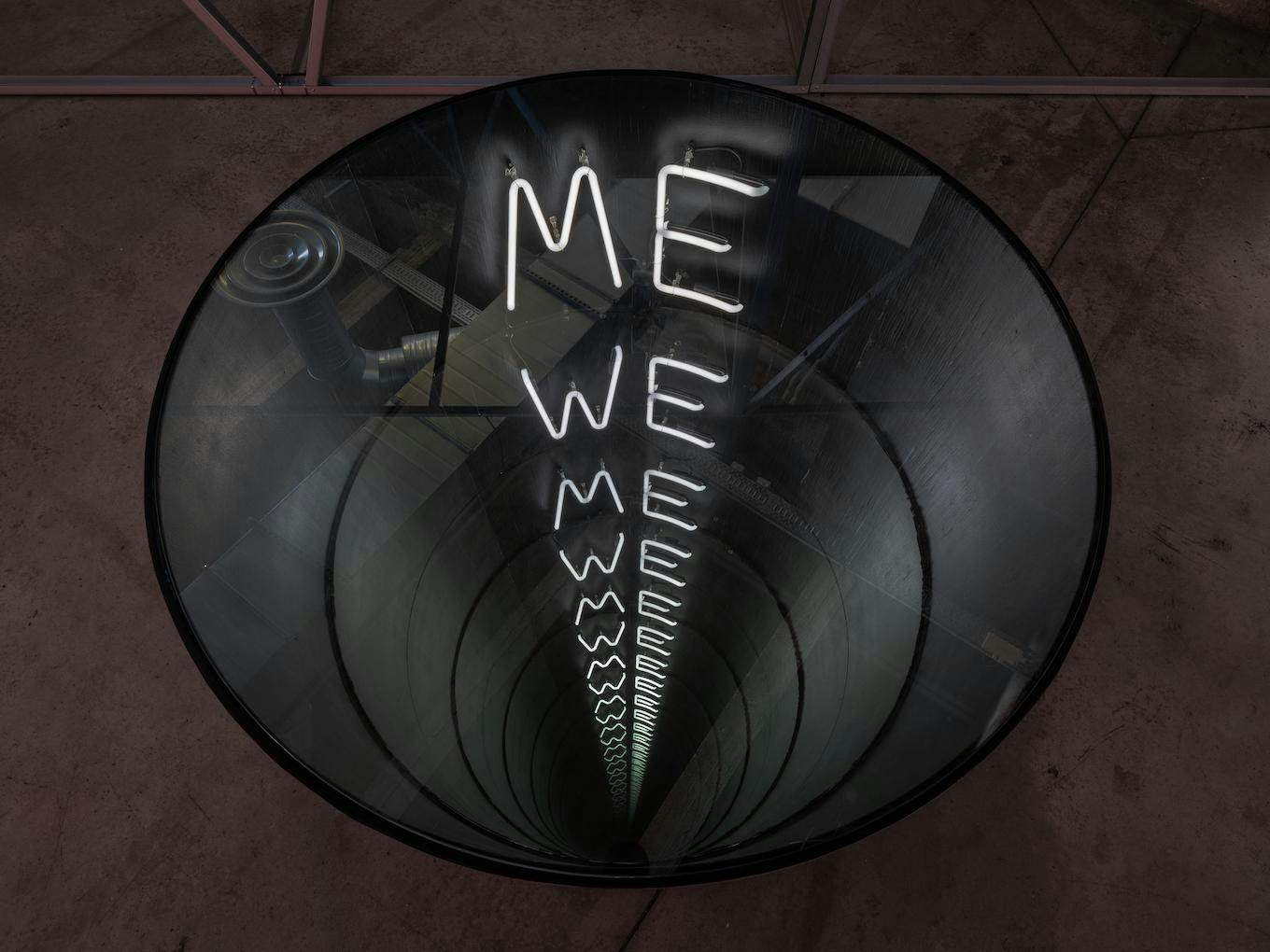 © Martin Argyroglo - Van Navarro's work to be discovered during the exhibition Simulacra at the Magasins Généraux